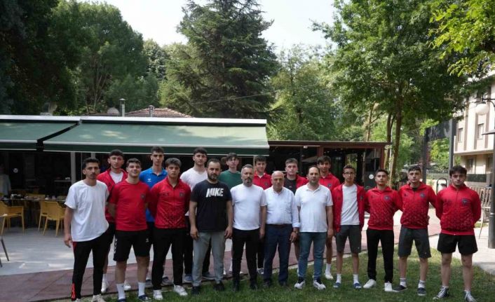 Türkiye finalleri için Kayseri’ye uğurlandılar