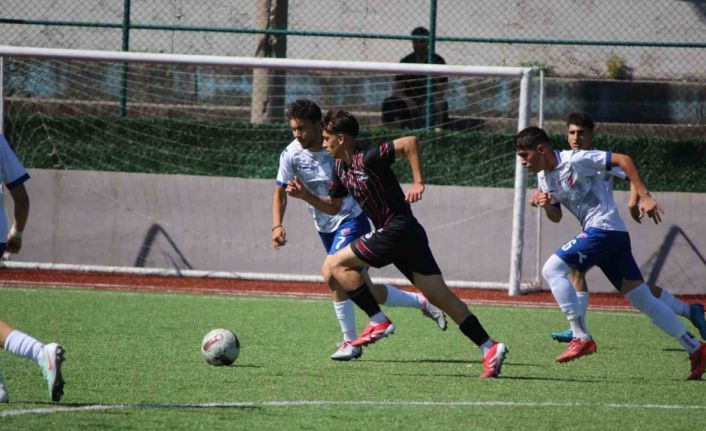 U17 Türkiye Futbol Şampiyonası Karabük’te başladı