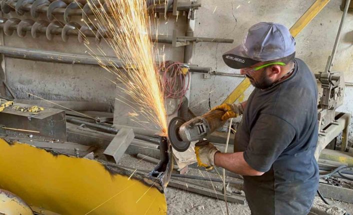 Ülkenin dört bir yanından gelen biçerdöverler Yerköy’de bakım ve onarımdan geçiyor