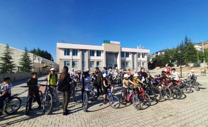 "Uyuşturucu ile mücadele" temalı bisiklet turu