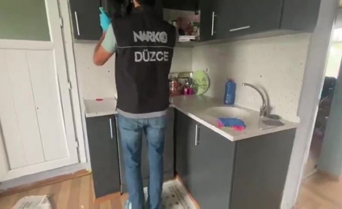 Uyuşturucu satıcısı 7 kişi tutuklandı