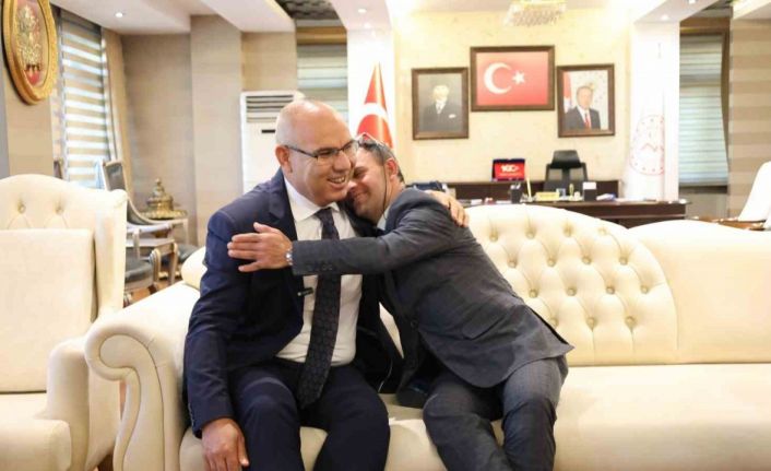 Vali Koç, toplumun sevilen ismi Cemal Aksakboğa’yı Valilikte konuk etti