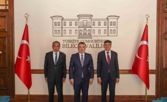 Vali Sözer’e hayırlı olsun ziyaretleri sürüyor