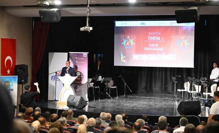 Vali Yavuz: "Her çocuğun elinden tutmak, geleceğe umut olmaktır"