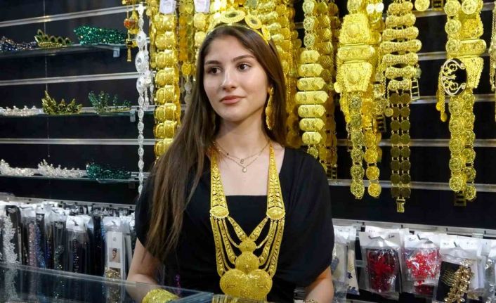 Van’da düğünlerin yeni gözdesi: İmitasyon takılar