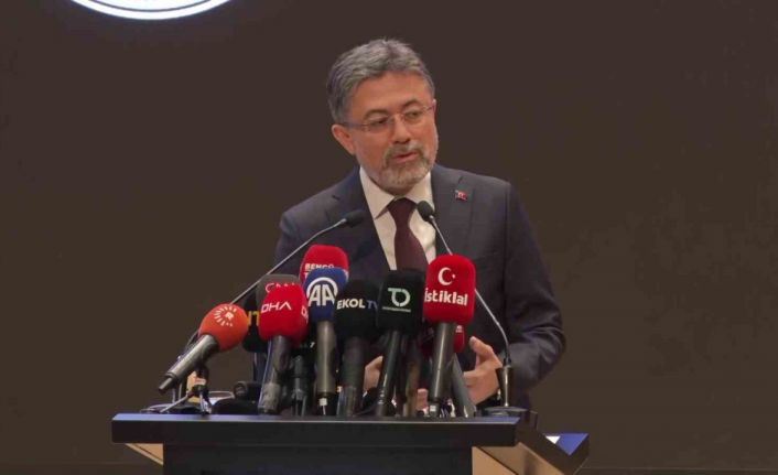 ‘yakMA’ kitap lansmanında İHA’ya 2 plaket verildi