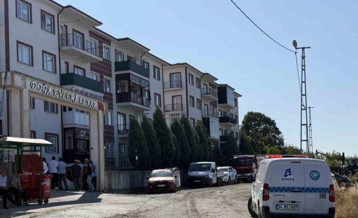 Yangın bölgesindeki bir site tedbir amaçlı tahliye edildi