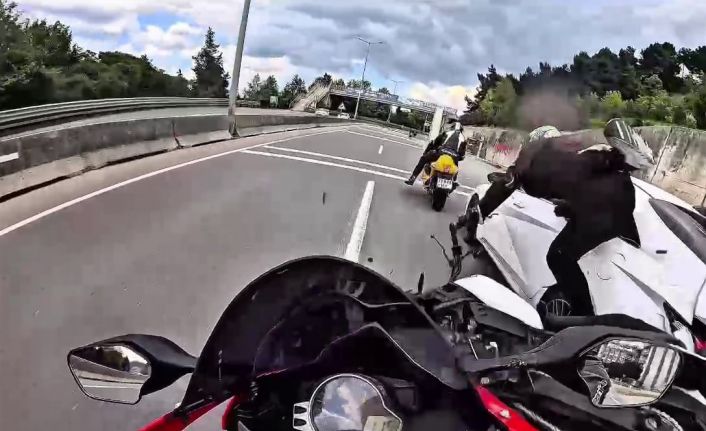 Yol değil, tuzak: 3 motorcunun yaralandığı kazanın yeni görüntüleri ortaya çıktı