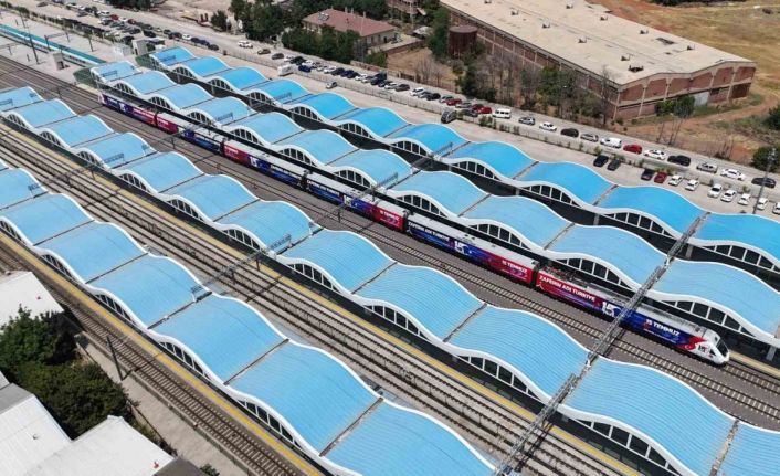 100 bin yolcu taşıyacak olan 15 Temmuz Demokrasi ve Milli Birlik Treni Eskişehir’de