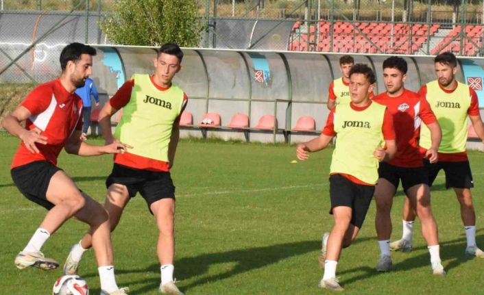 1461 Trabzon FK Erzurum’da kampa başladı