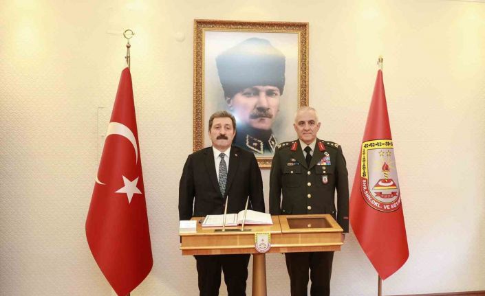 15 Temmuz gazisi Tümgeneral Ala’ya anlamlı ziyaret