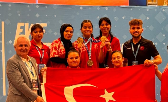 166 kilo kaldırarak Avrupa şampiyonu oldu