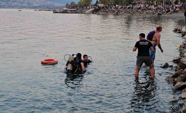 21 yaşındaki genç yüzmek için girdiği Sapanca Gölü’nde boğuldu
