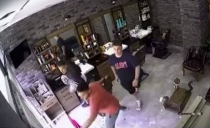 4.2’lik sarsıntı tıraşı yarım bıraktırdı