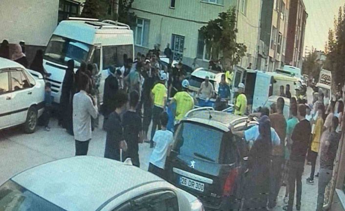 4 yaşındaki çocuğun ölümüne sebep olan kaza kameraya yansıdı