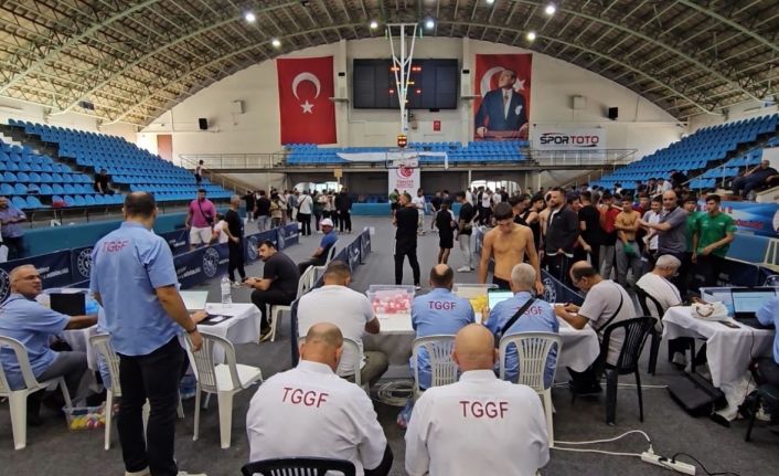 664. Tarihi Kırkpınar’da 826 pehlivan er meydanına çıkacak