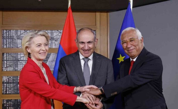 AB’den Ermenistan’ın "Türkiye ile ilişkilerin normalleştirilmesi yönündeki adımlarına" takdir