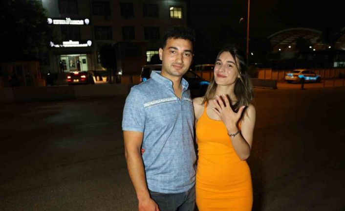 Adanalı gencin evlilik teklifi, şehri karıştırdı: En mutlu günleri karakolda bitti