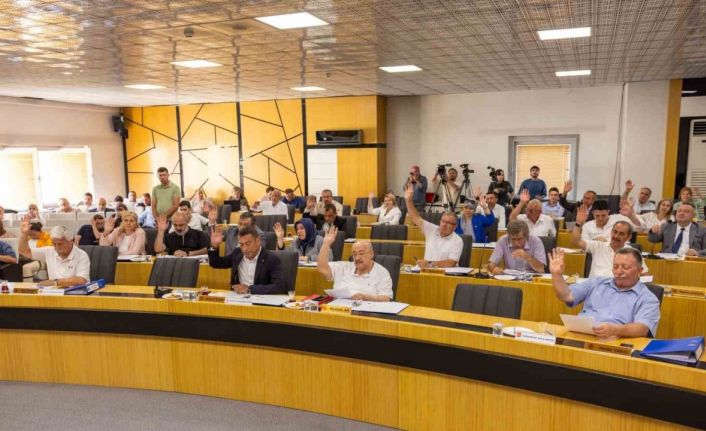 Afyonkarahisar Belediyesi halk otobüsü ücretlerine yüzde 47 zam yaptı