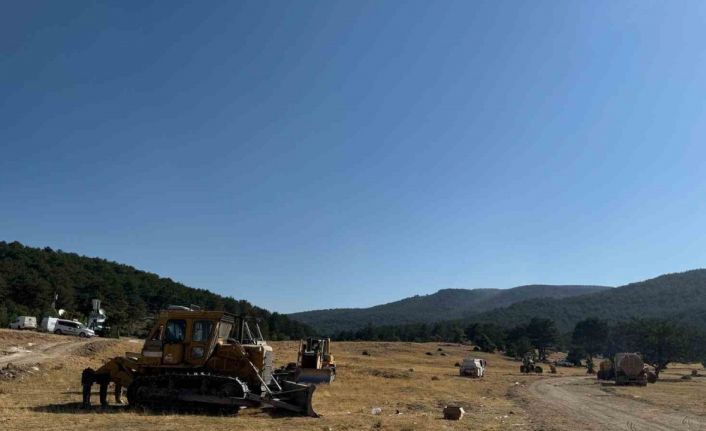 Afyonkarahisar’da orman yangını kontrol altına alındı