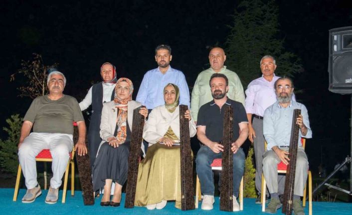 Ahlat’ta "Öykü Gecesi"