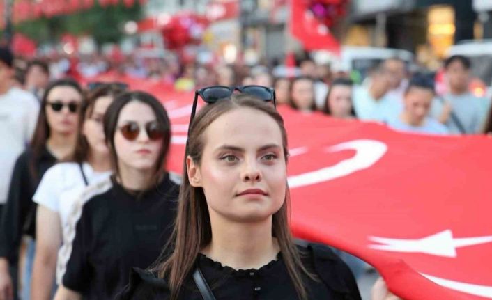 Aksaray’da 15 Temmuz hain darbe girişiminin yıldönümünde şehitler anıldı