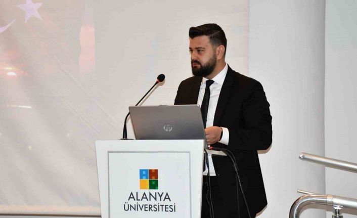 Alanya Üniversitesi’nde 15 Temmuz darbe girişimi ve demokrasinin zaferi anlatıldı