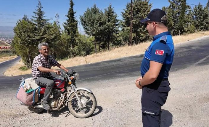 Alaşehir’de zabıtalardan orman yangını nöbeti