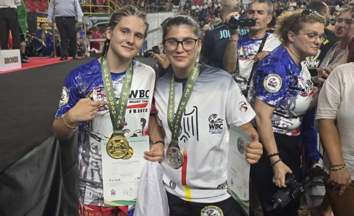 Alaşehirli Dünya, dünya şampiyonasında gümüş madalya kazandı