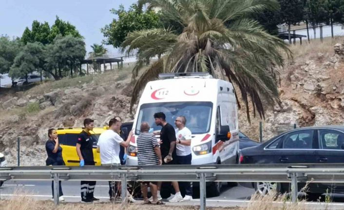 Alkollü sürücü otomobile çarpıp kaçtı, kovalamaca sonucu yakalandı