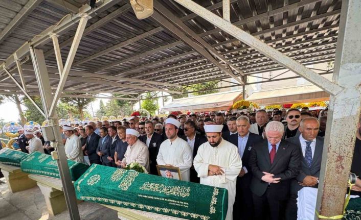 Altınbaş Holding Onursal Başkanı Ali Altınbaş son yolculuğuna uğurlandı