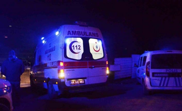 Ambulans ekibine saldırı: Sağlık personeline fiziki ve sözlü şiddet uygulandı