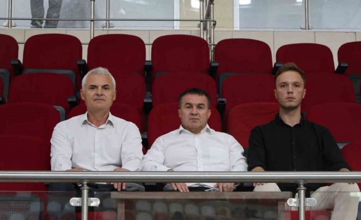 Anadolu Yıldızlar Ligi Badminton turnuvası başladı