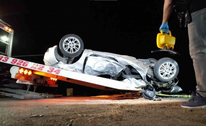 Ankara’da biri çocuk üç kişinin öldüğü trafik kazasının kamera kayıtları ortaya çıktı