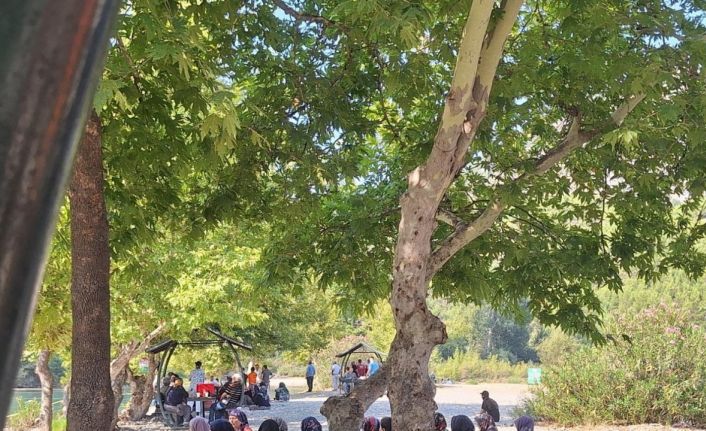 Antalya’da akıntıya kapılarak kaybolan genci arama çalışmaları sürüyor