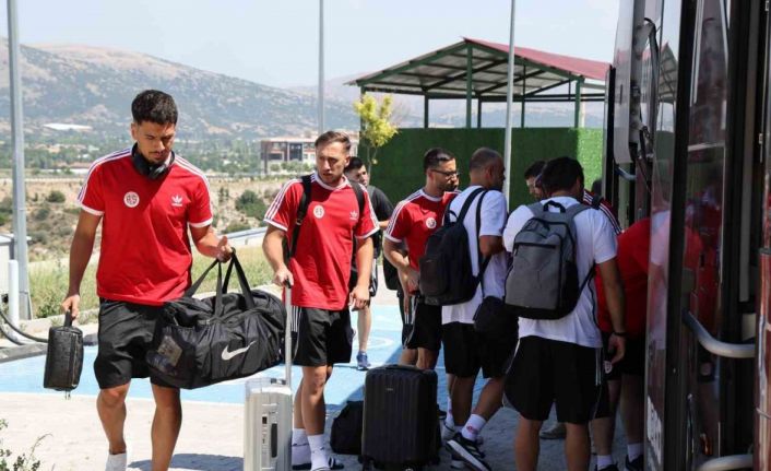 Antalyaspor Burdur’da kampa girdi