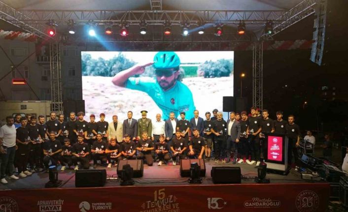 Arnavutköy’de 15 Temmuz şehitleri anıldı