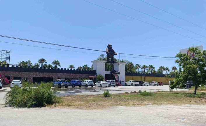 Aslanın kaçtığı hayvanat bahçesi yapılacak denetime kadar mühürlendi