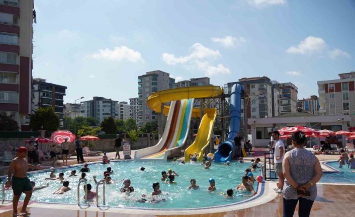 Atakum Belediyesi Aquapark’a yoğun ilgi