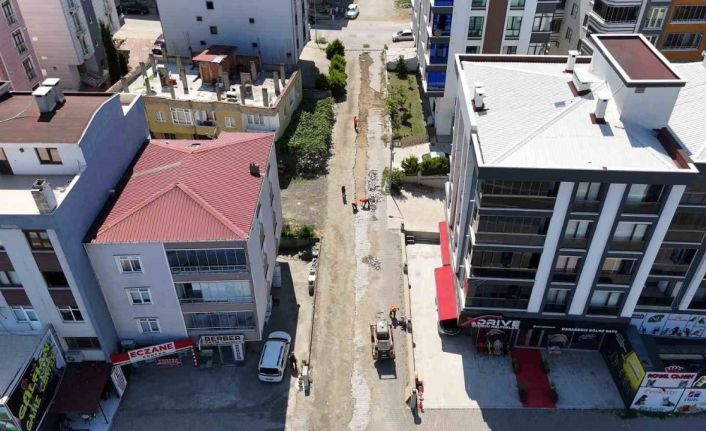 Atakum’da yol onarım çalışmaları