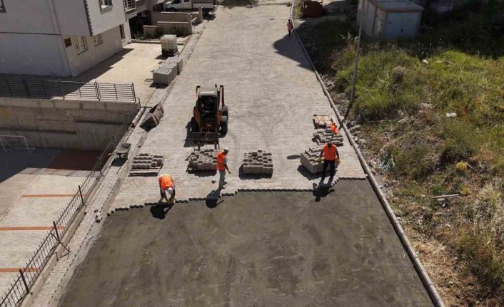 Atakum’da yollar yenileniyor