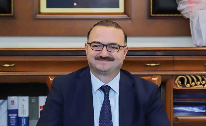 Atatürk Üniversitesi, YKS’de derece elde eden öğrencilere aylık 30 bin TL’lik burs imkânı sunuyor