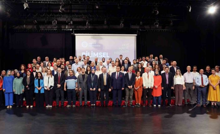 Atatürk Üniversitesi’nde bilimsel teşvik töreni düzenlendi