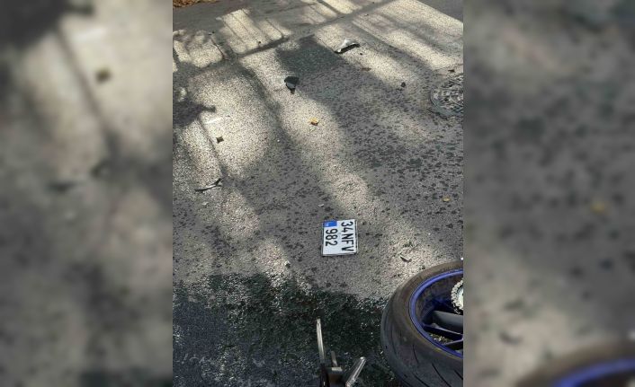 Avcılar’da kaza yapan motosiklet böyle savruldu