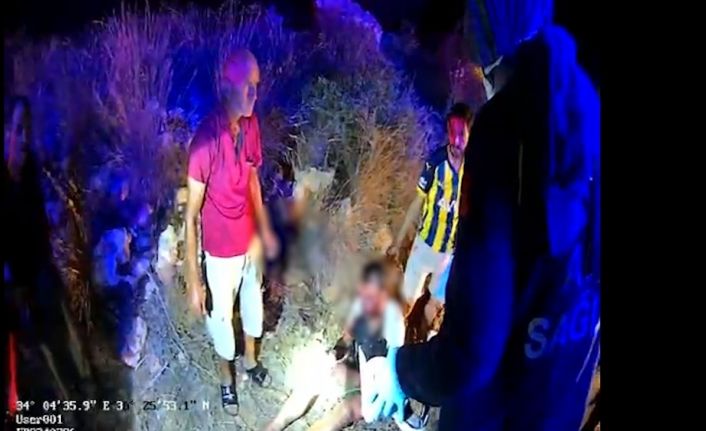 Ayağı janta sıkışan motosiklet sürücüsünü itfaiye kurtardı