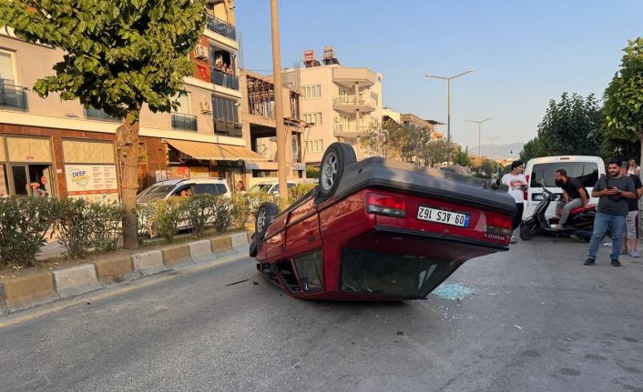 Aydın’da 15 yaşındaki gencin kullandığı otomobil takla attı