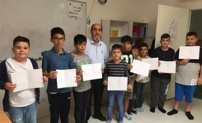 Aydınlı Zeki Hoca, emekli olduktan sonra hayatını Almanya’daki gençlere adadı