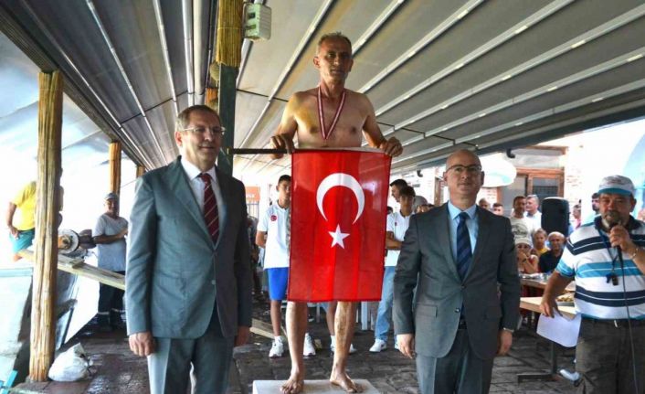 Ayvalık’ta 99. Denizcilik ve Kabotaj Bayramı coşkuyla kutlandı