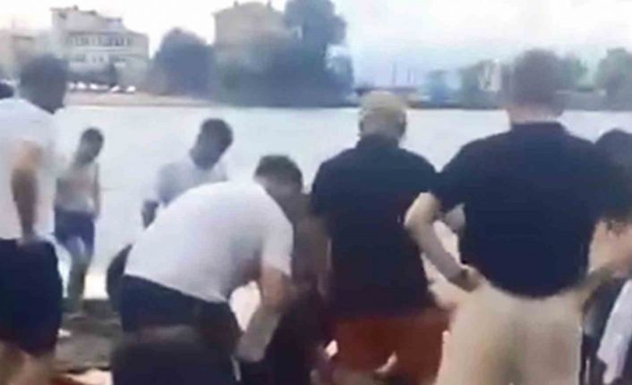 Baba ile kızın deniz keyfi faciayla sonlandı