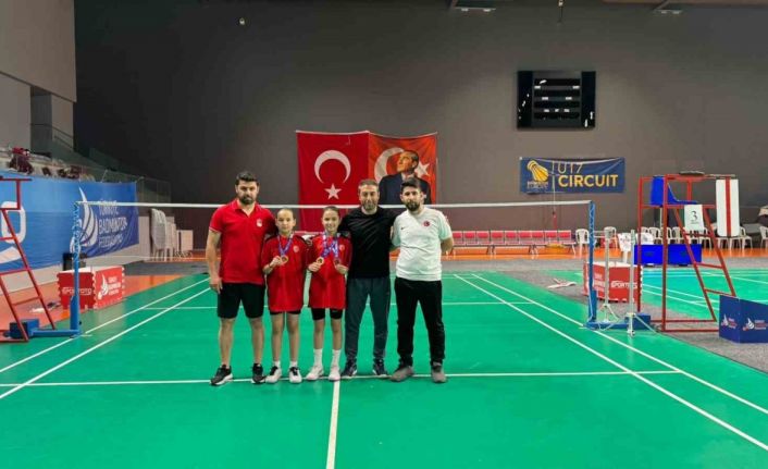Badminton’da Kayseri’ye iki madalya